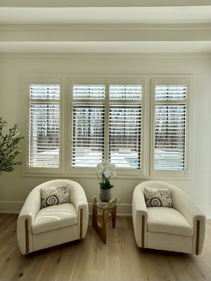 4-Panel Living Room Shutters
